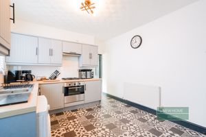 Photo 13- click for photo gallery